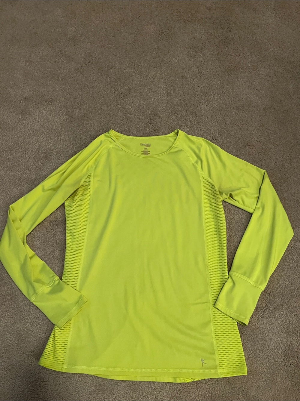 Danskin LS Dri-fit Fitted Athletic Top with Mesh Sides-size Medium, EUC